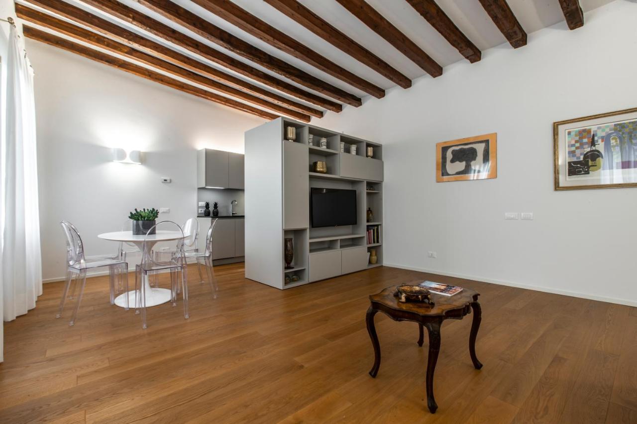 Ca' Delle Acque Deluxe Apartment R&R Venedig Exterior foto