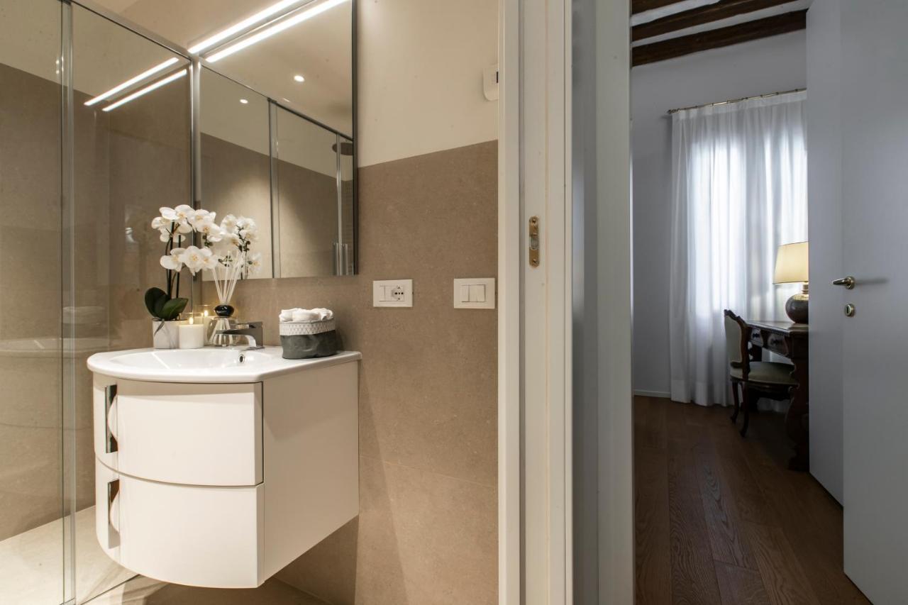 Ca' Delle Acque Deluxe Apartment R&R Venedig Exterior foto
